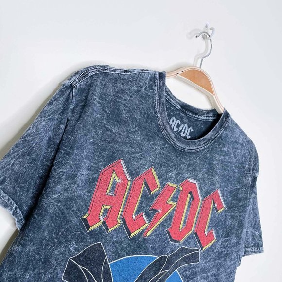 ⚡️SOLD⚡️ acdc 2015 fly on the wall tour '85 - size small - Picture 7 of 7